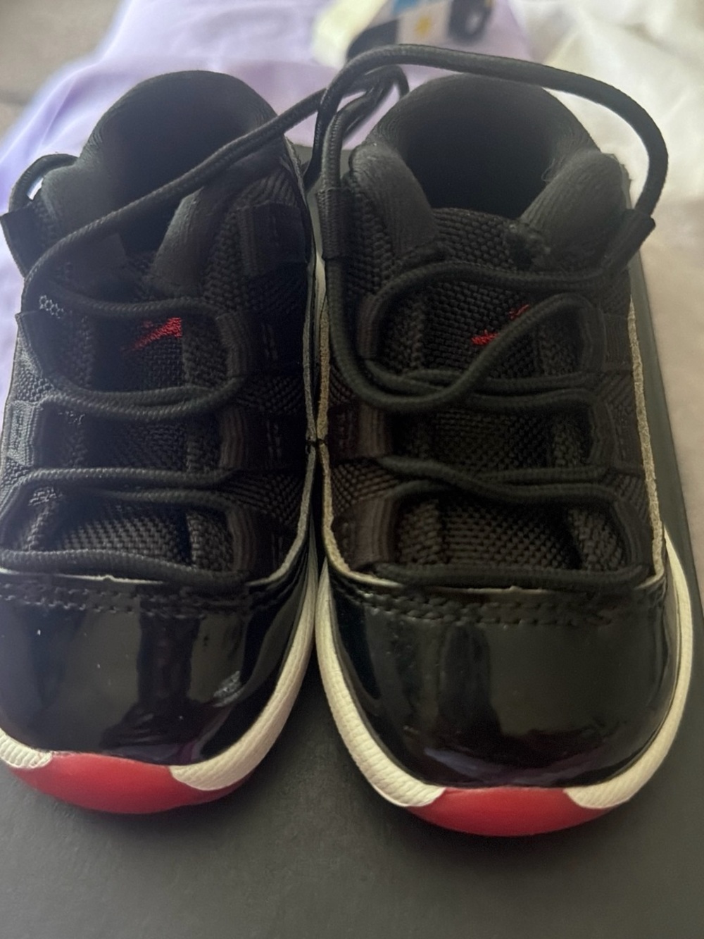 Jordan Kids Black and Red Low-Top Sneakers